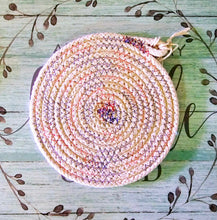 Load image into Gallery viewer, Mug Rug